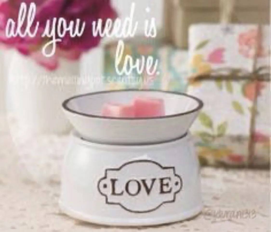 scentsy warmer love