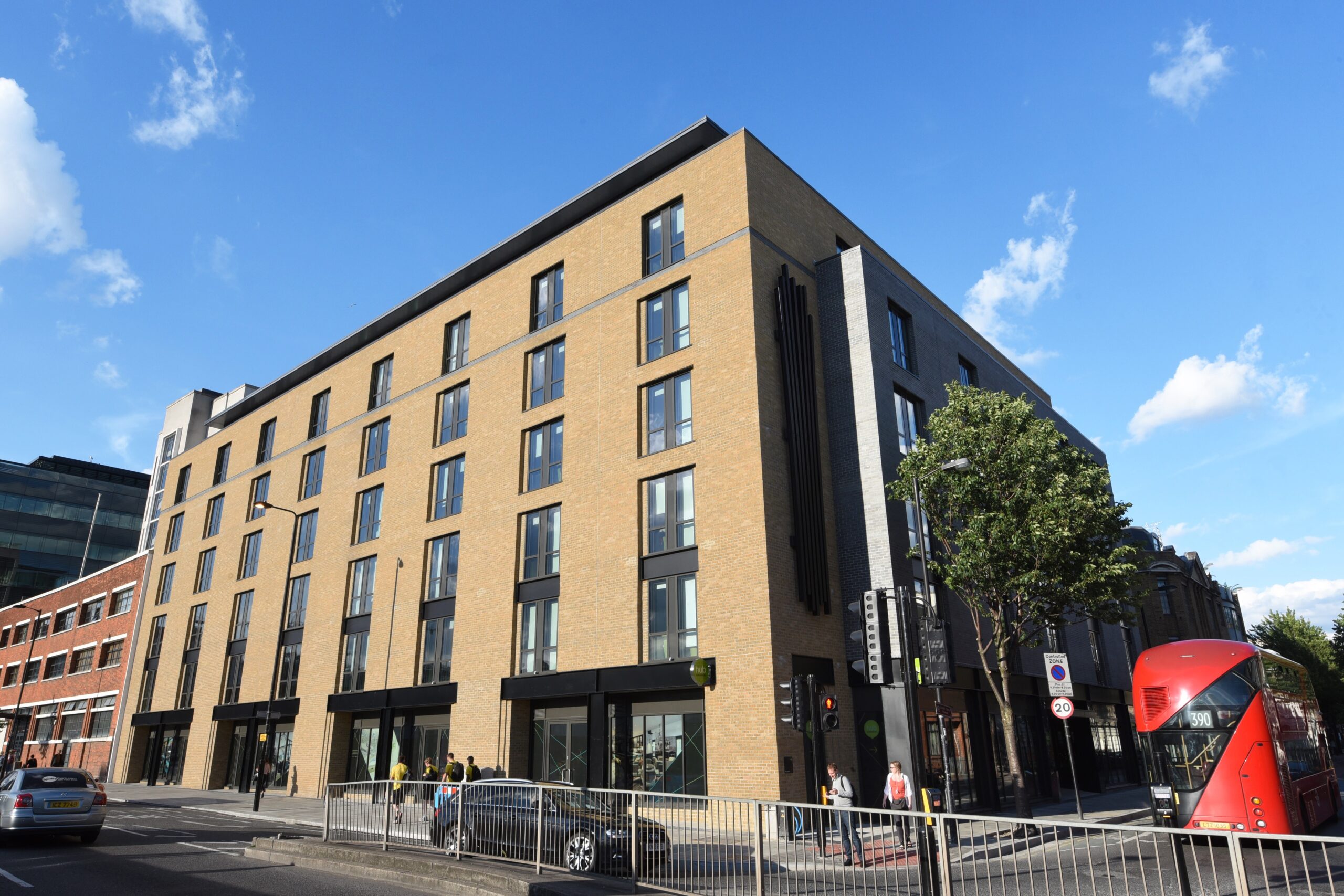 kings cross hub by premier inn