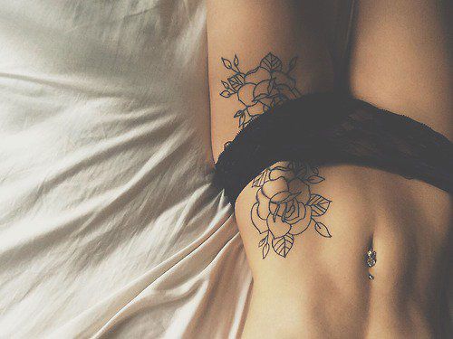 tatuajes en la pelvis de mujer