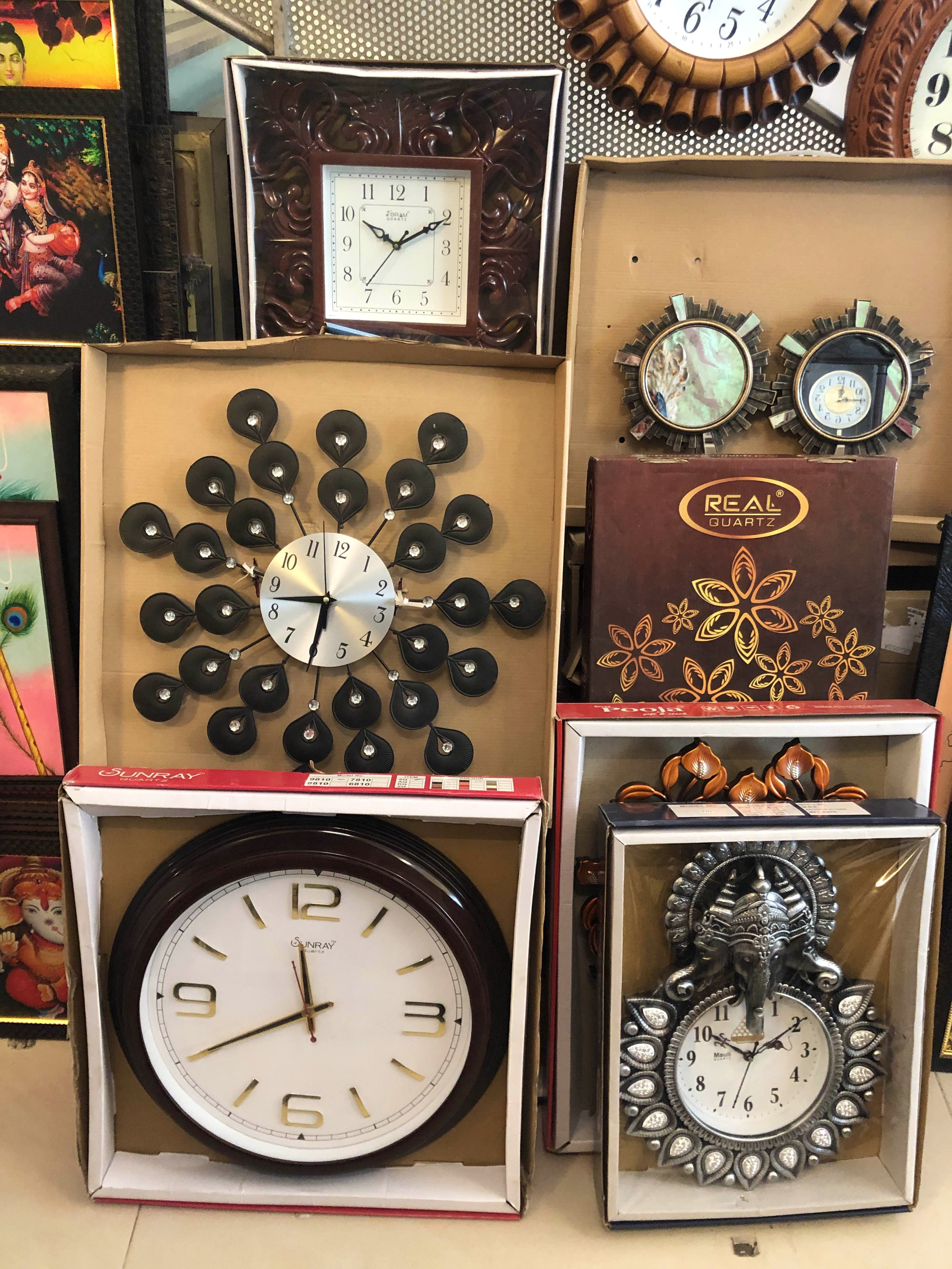 antique wall clock shop near me