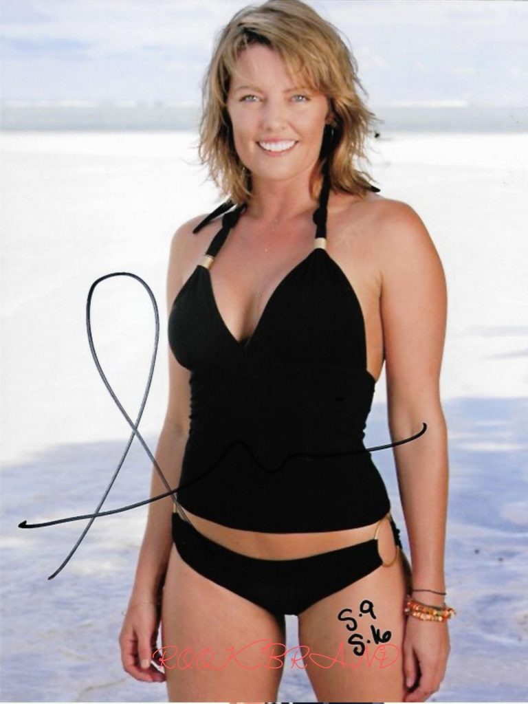 amanda tapping bikini