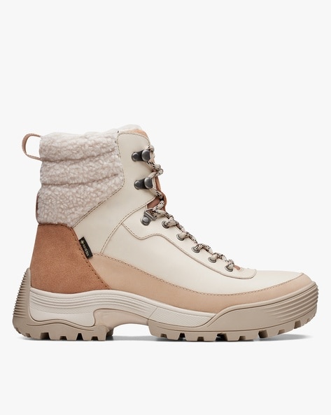 clarks womens hiking boots