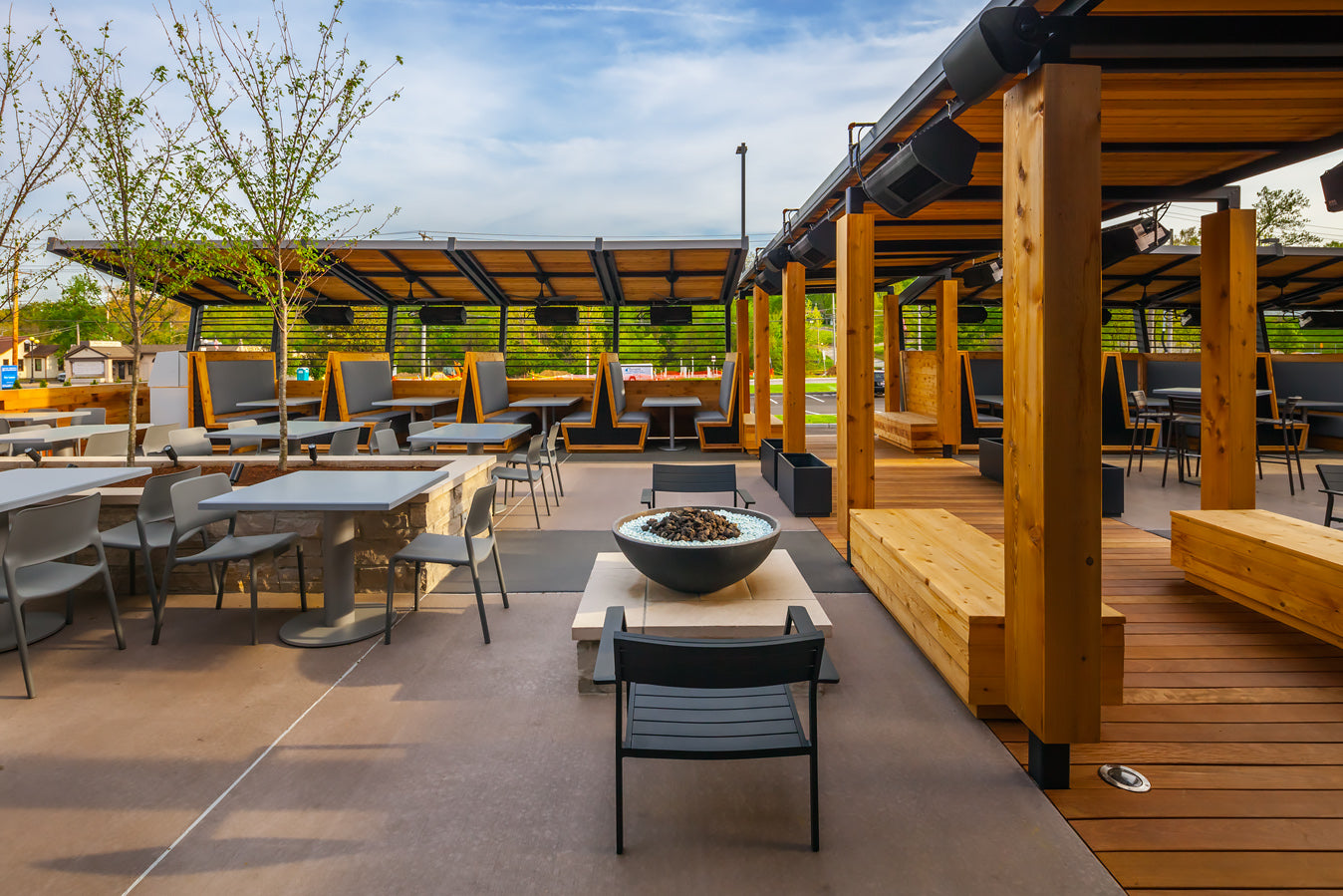 wood restaurant exterior design