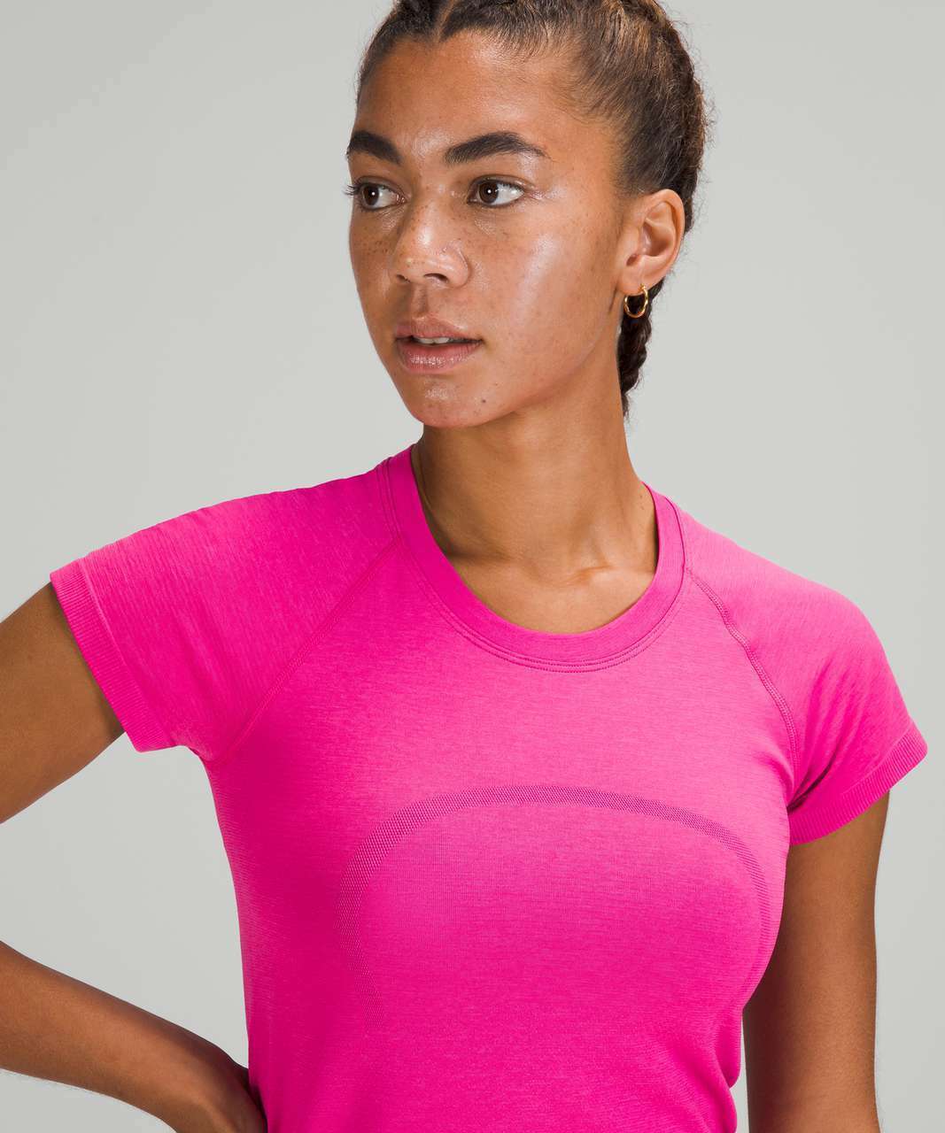 lululemon pink top