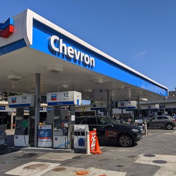 take me to the nearest chevron