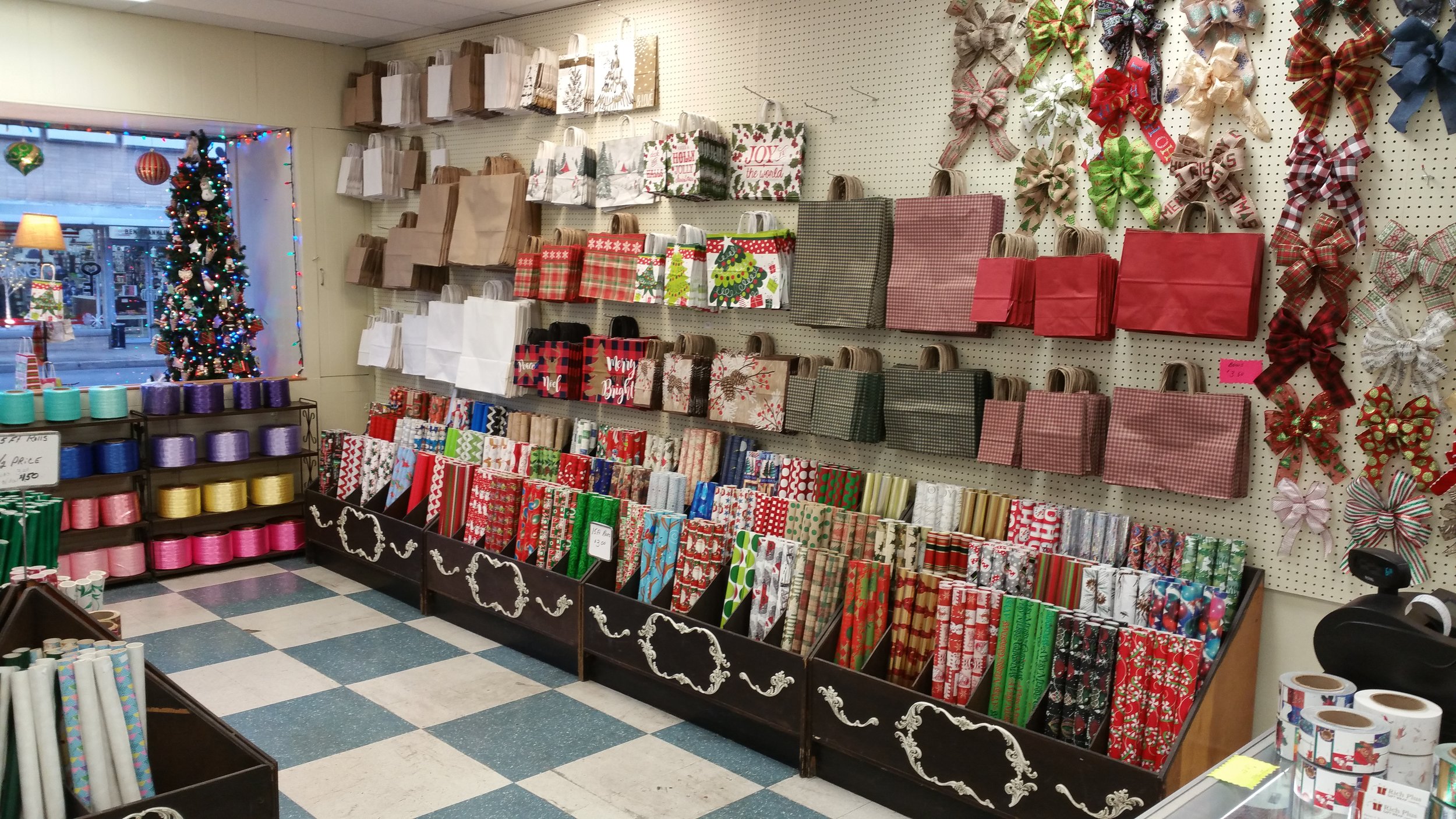 gift wrapping paper shop near me