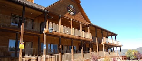 cheap hotels in big bear