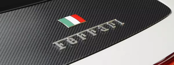 ferrari italian flag badge