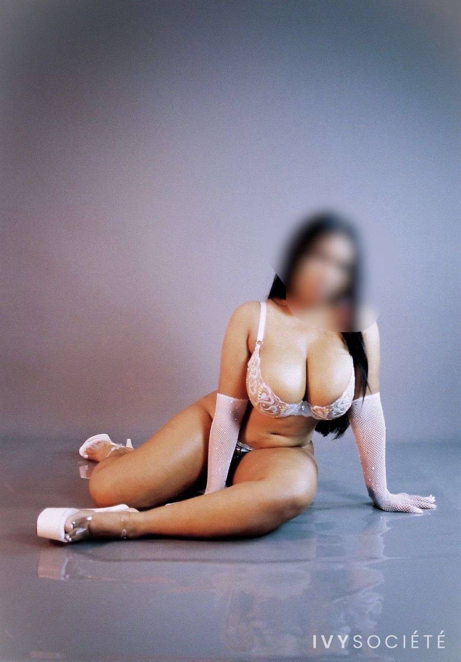 sasha washington escort