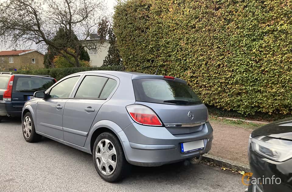 opel astra 2005 hatchback