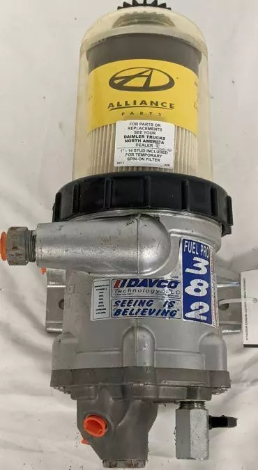 freightliner fuel water separator