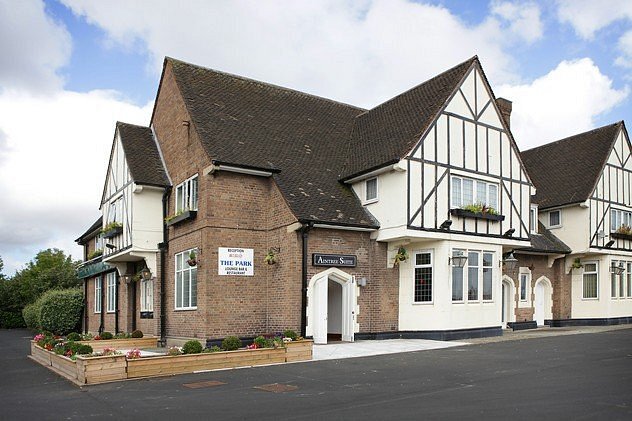 maghull hotels