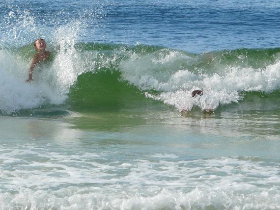 waves in destin florida