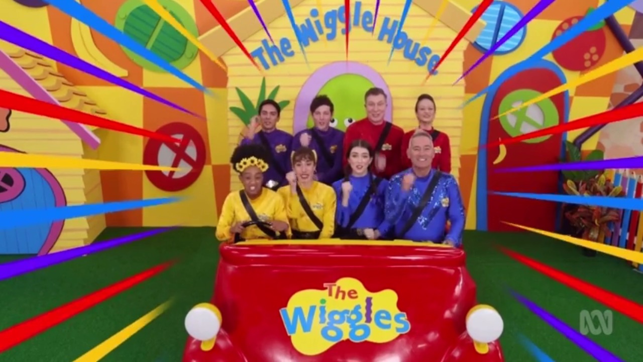 the wiggles toot toot chugga chugga big red car lyrics