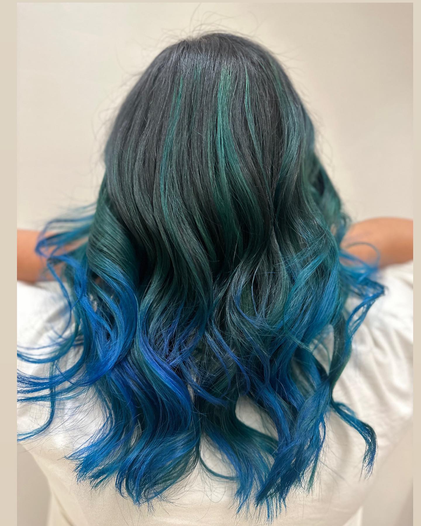 peacock hair color highlights