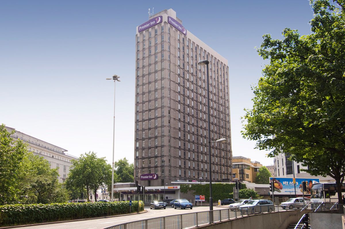 premier inn bristol city center