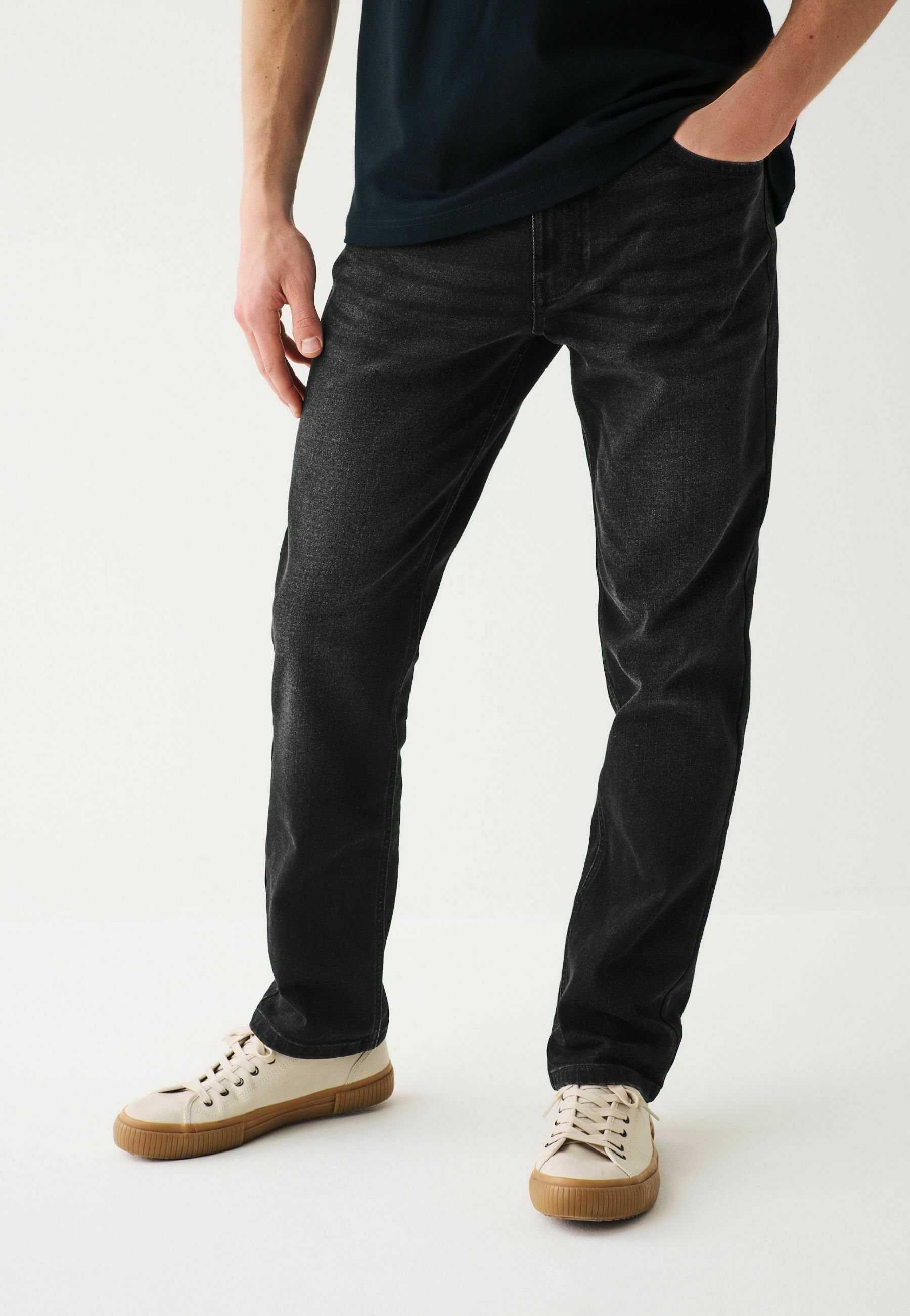 next mens jeans slim fit