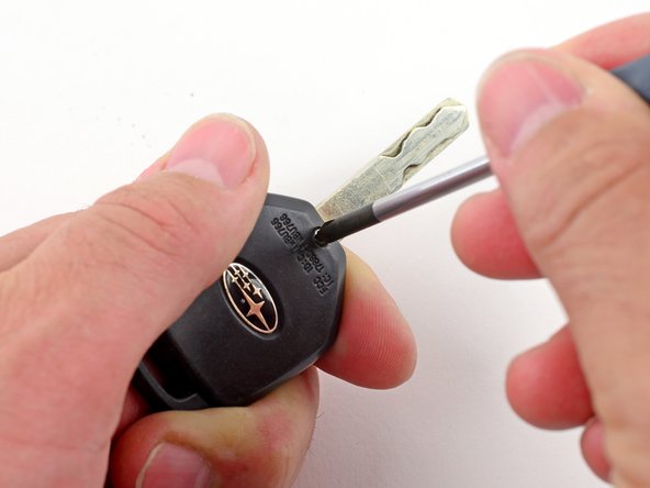 how to change battery in subaru key fob