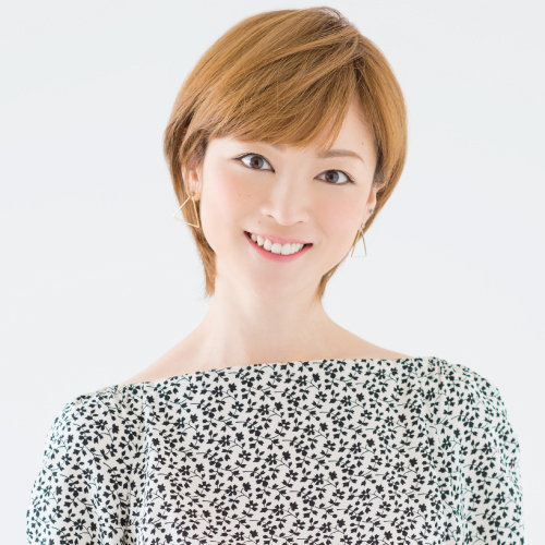 hitomi yoshizawa