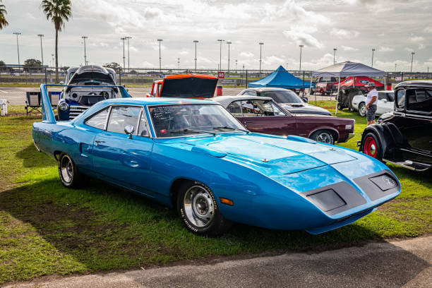 plymouth roadrunner