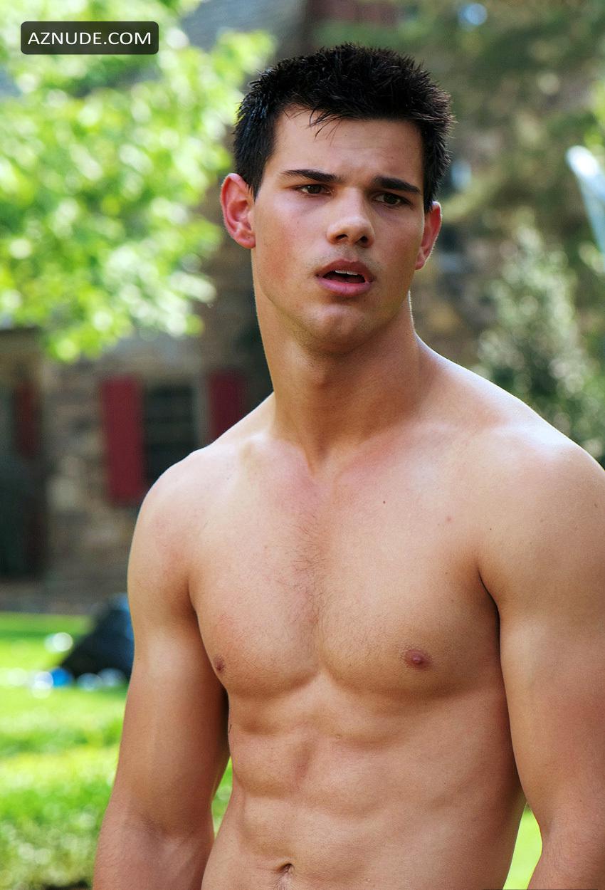 tyler lautner naked