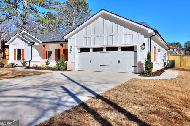 homes in tucker ga