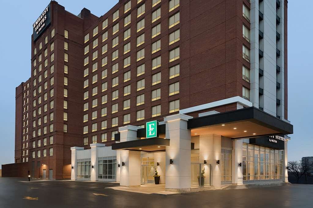 etobicoke hotels