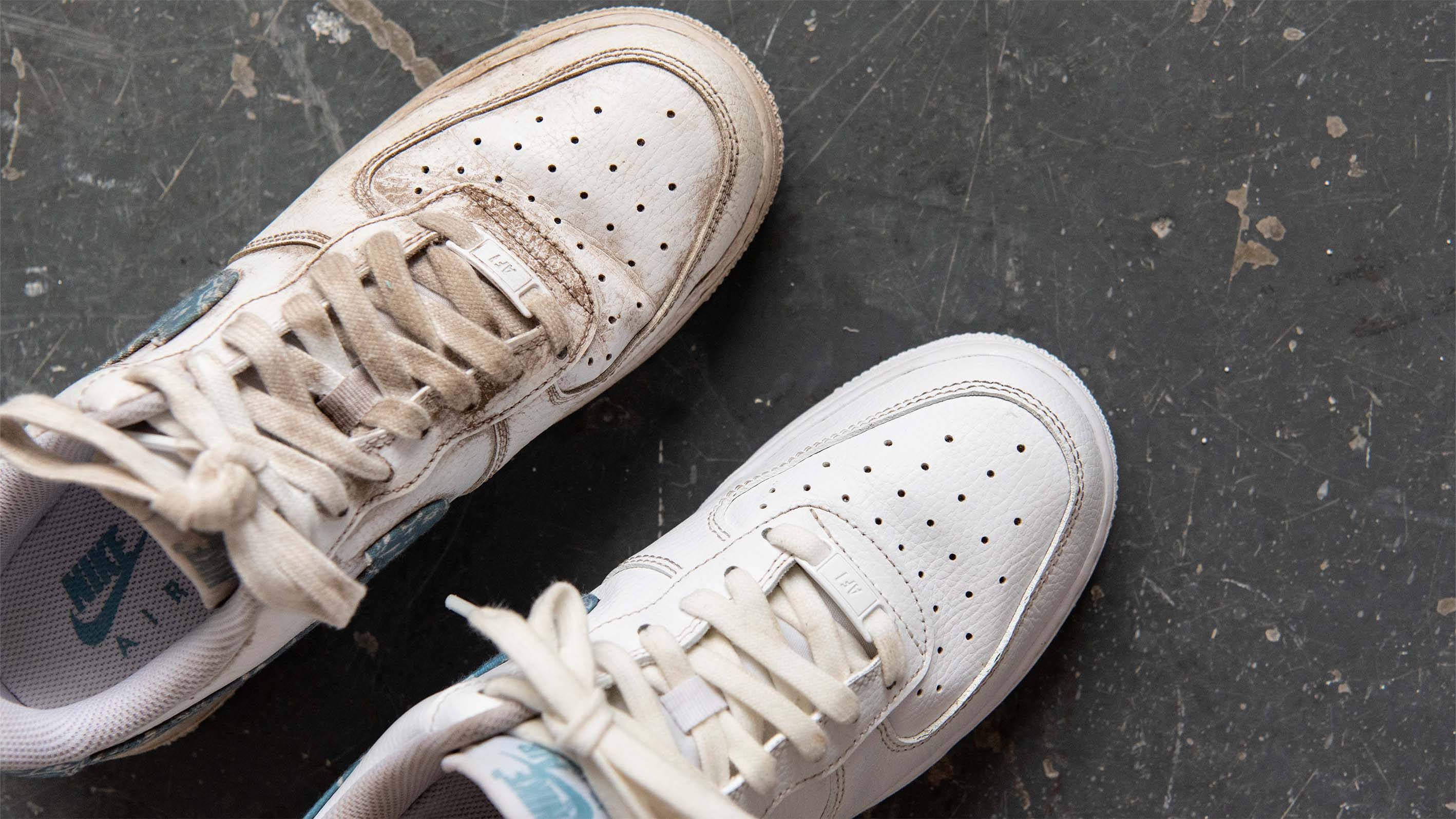 how to clean white af1