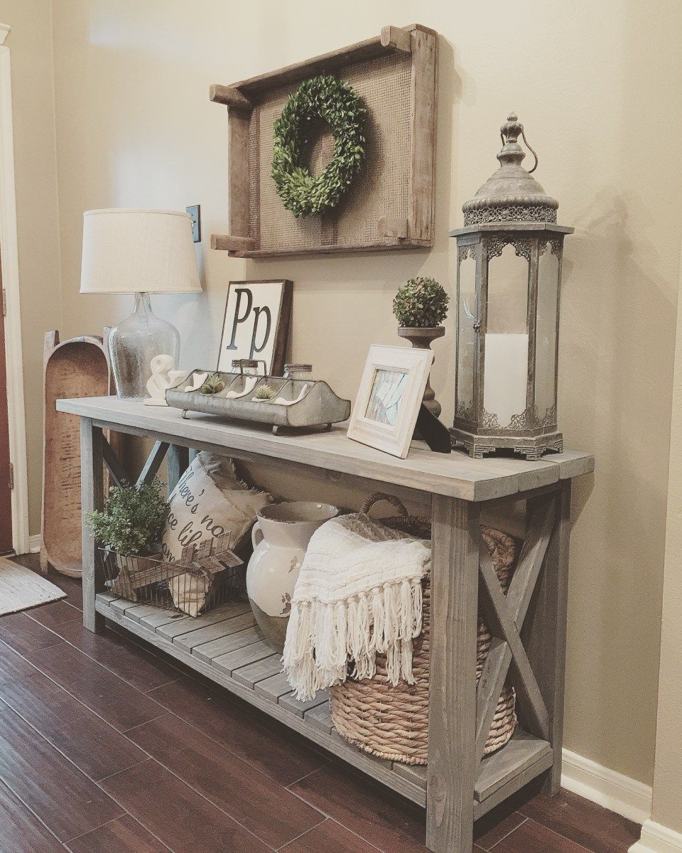 decorate hallway table