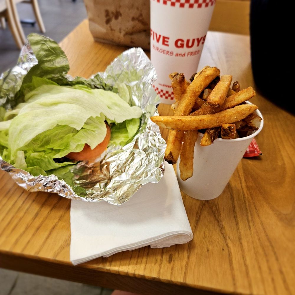 five guys honolulu