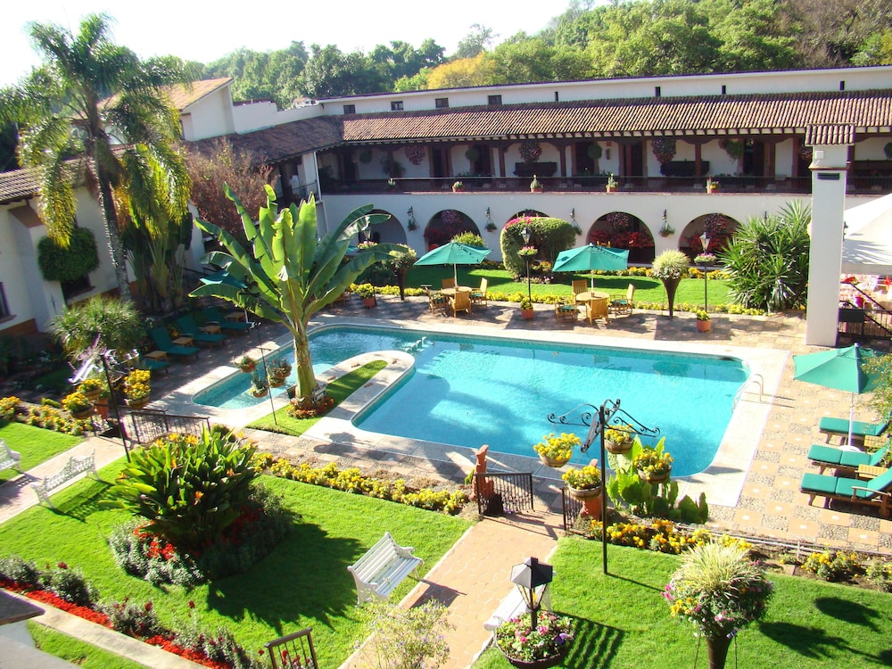 hoteles en uruapan con jacuzzi