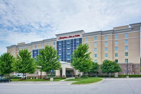 hotels near pnc center raleigh nc