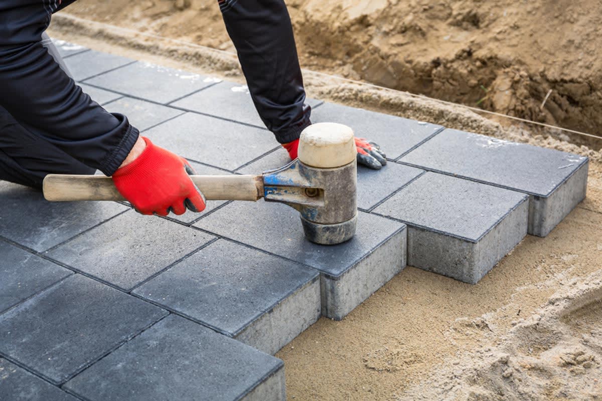 paver contractors near me