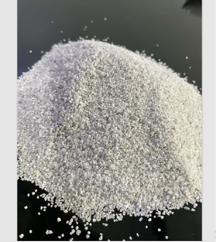 white silica sand