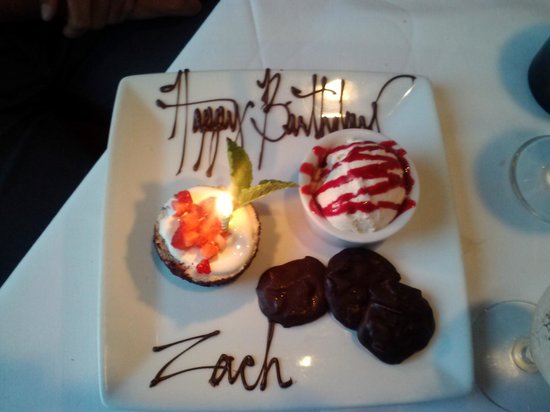 ruth chris birthday dessert