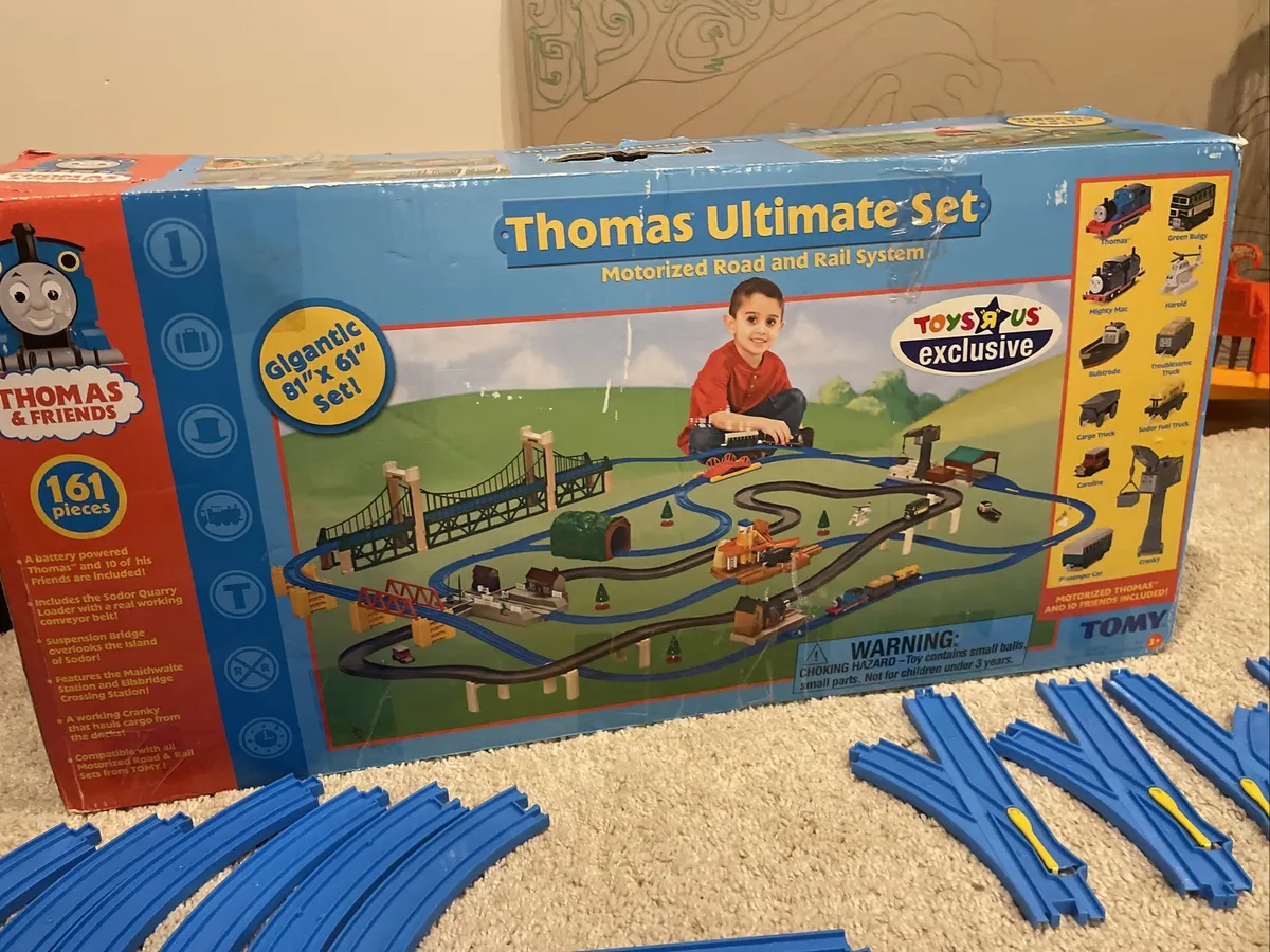 thomas and friends train set