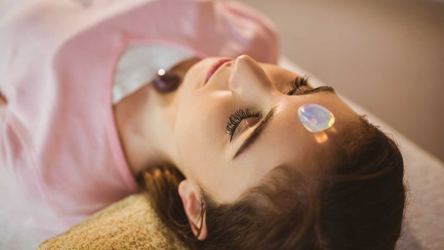 reiki crystal healing