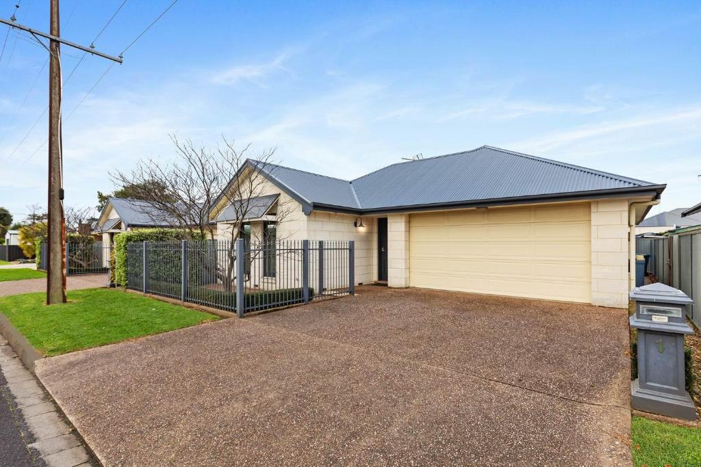 domain real estate mount gambier