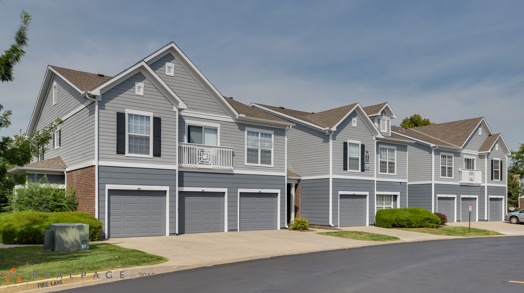 apartments for rent in overland park ks with garages