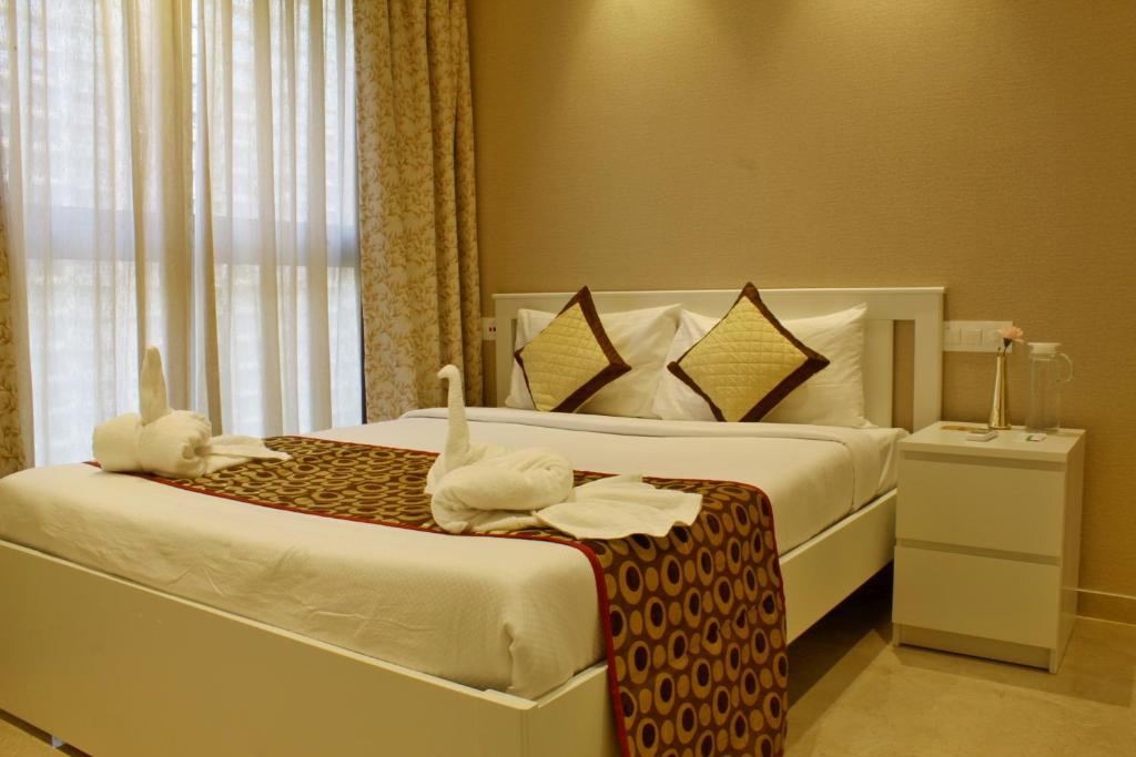 service apartments in hiranandani gardens powai