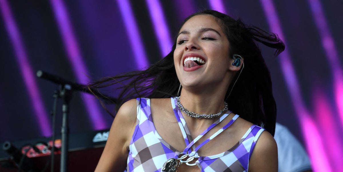 olivia rodrigo in bikini