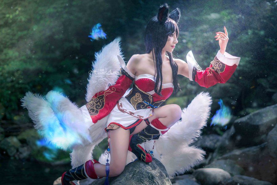 new dawn ahri cosplay