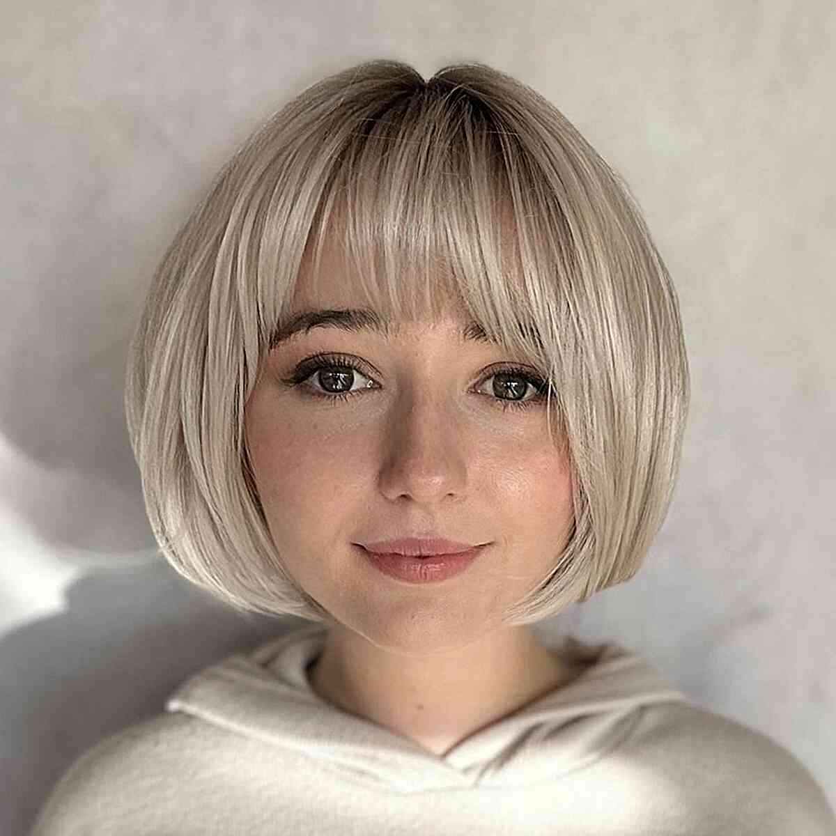 short blonde bobs with bangs