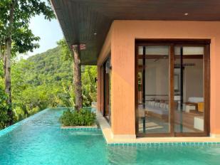 agoda phuket villa