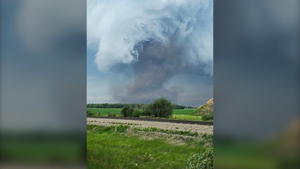 alberta tornado warning today