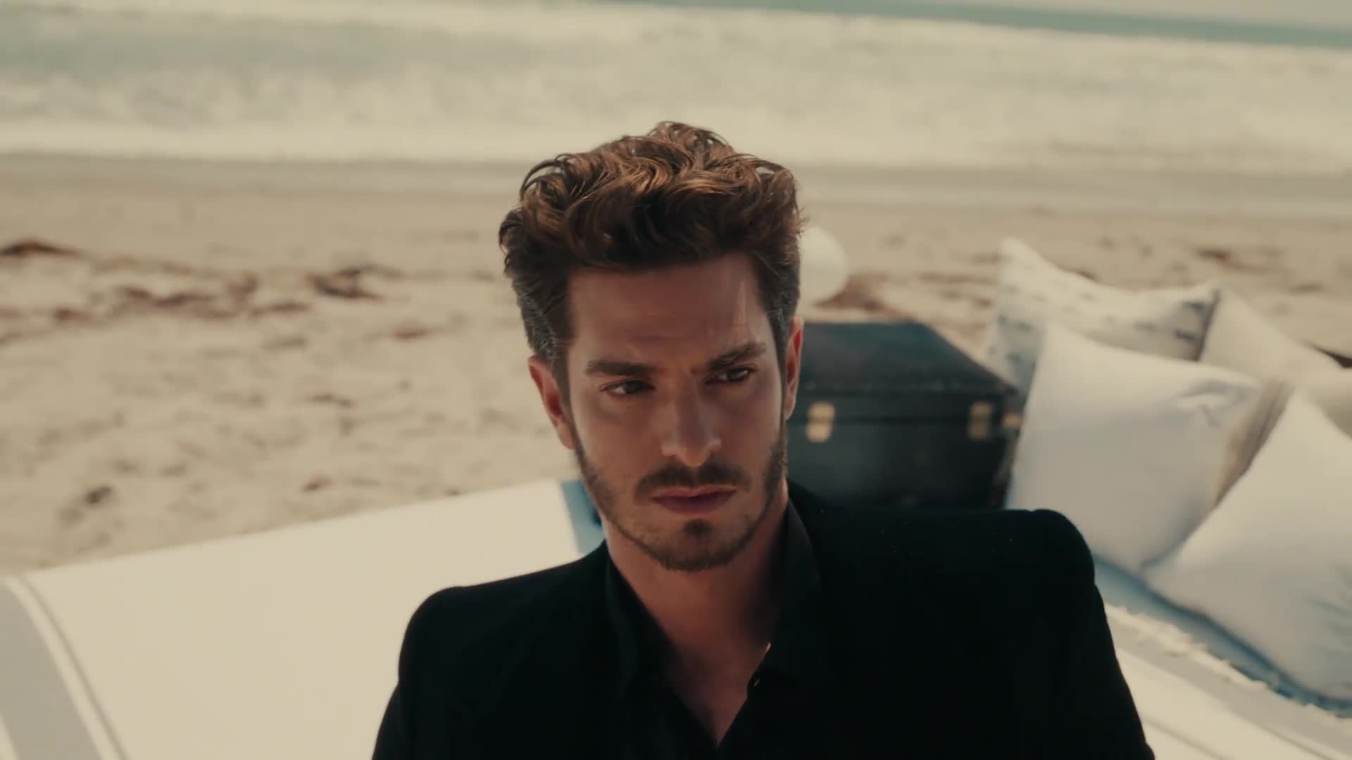 andrew garfield beach