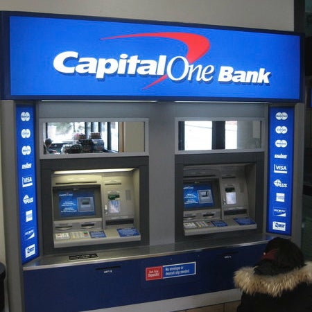 cajero capital one cerca de mi