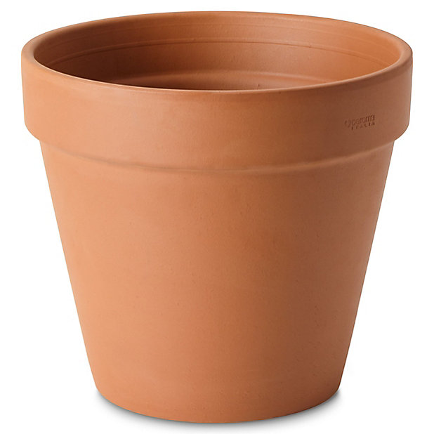 b and q garden plant pots