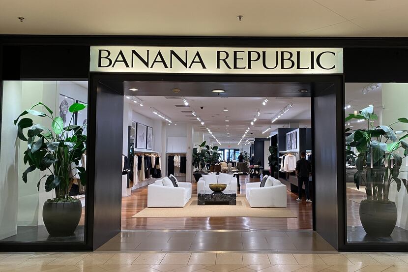 banana republic houston