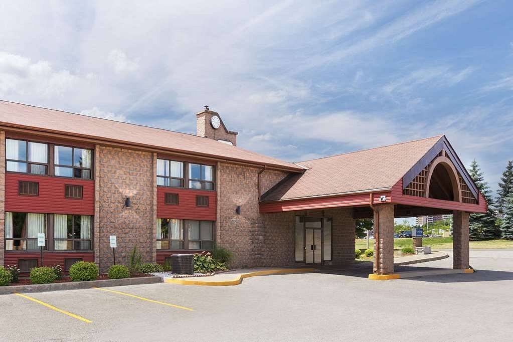 barrie canada hotels